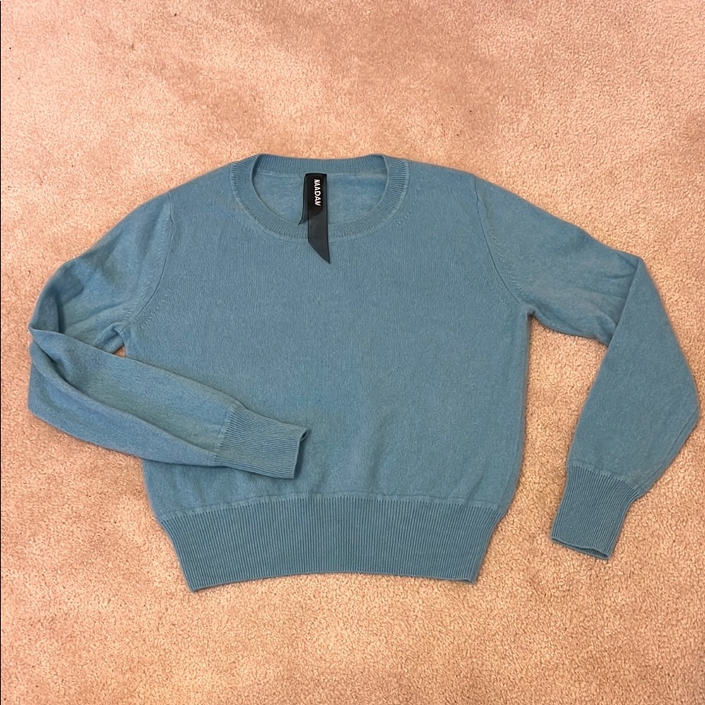 NAADAM blue cashmere fitted sweater size M